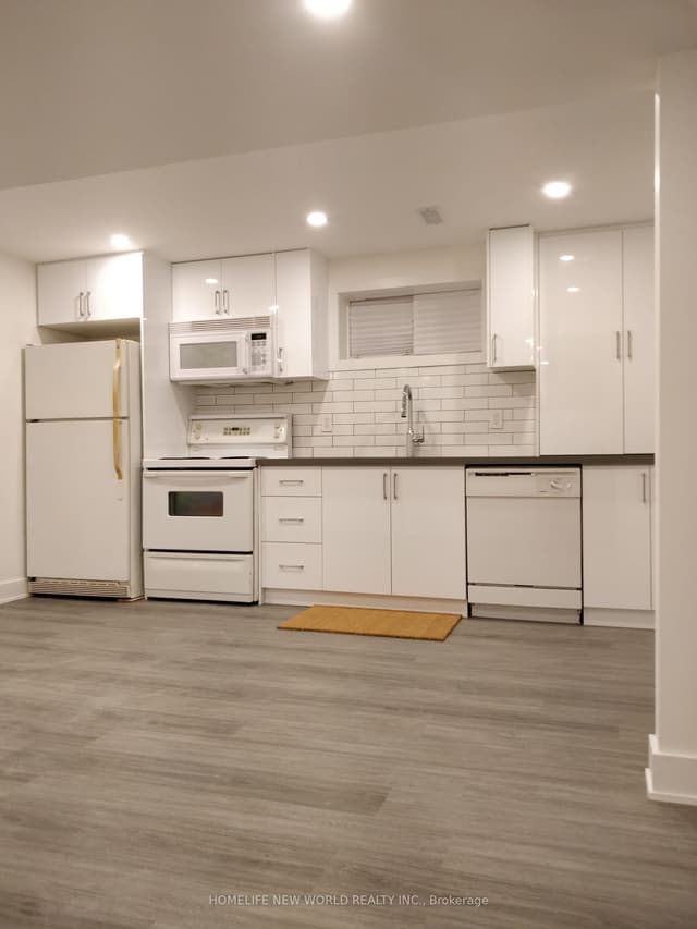 Detached at 1185 Woodbine Avenue Lower, Toronto, ON M4C 4E1, Toronto E03
