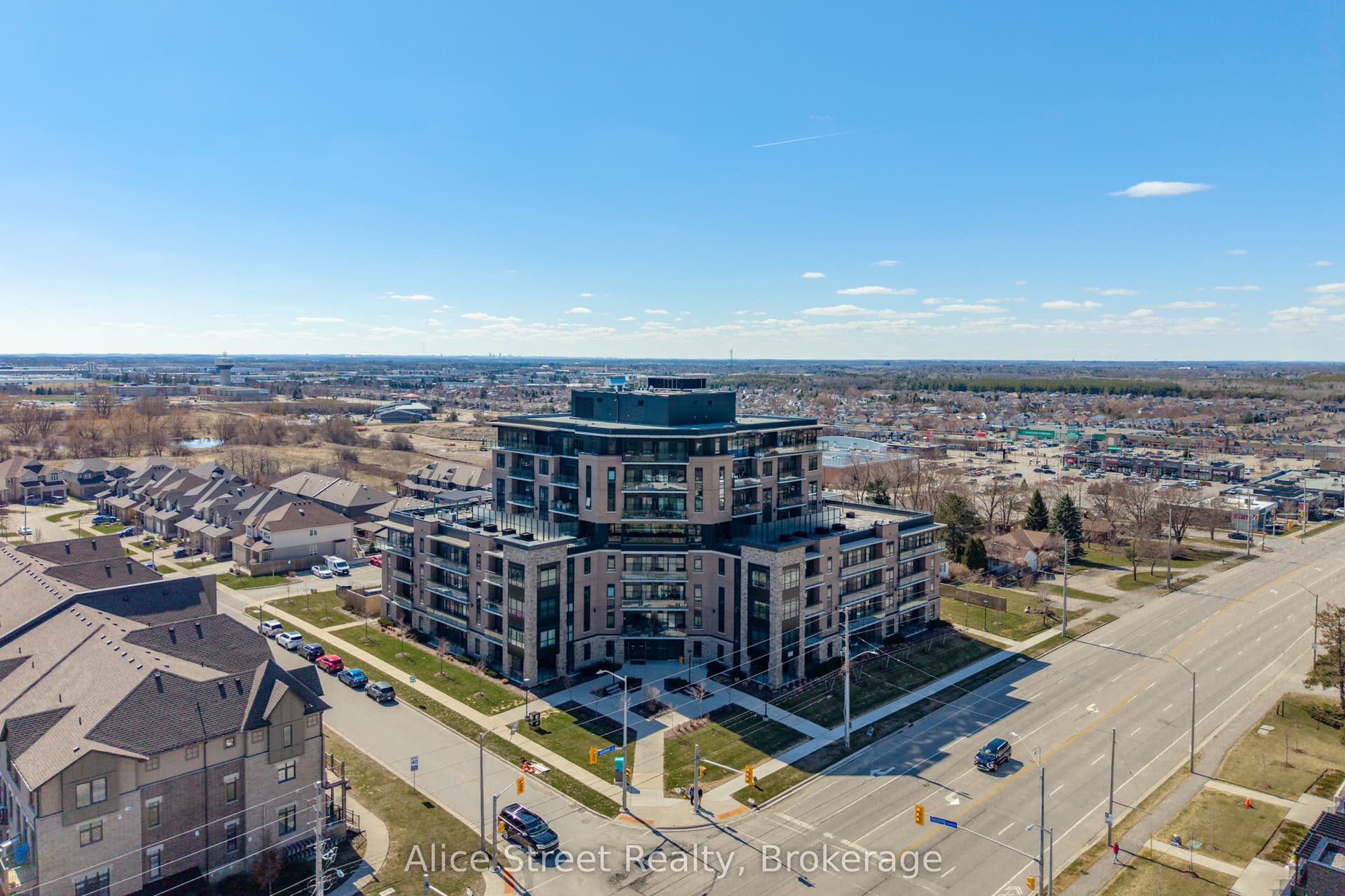 Suite 202 · Floor 2, Unit 202 · 332 Gosling Gardens, Guelph Gdns