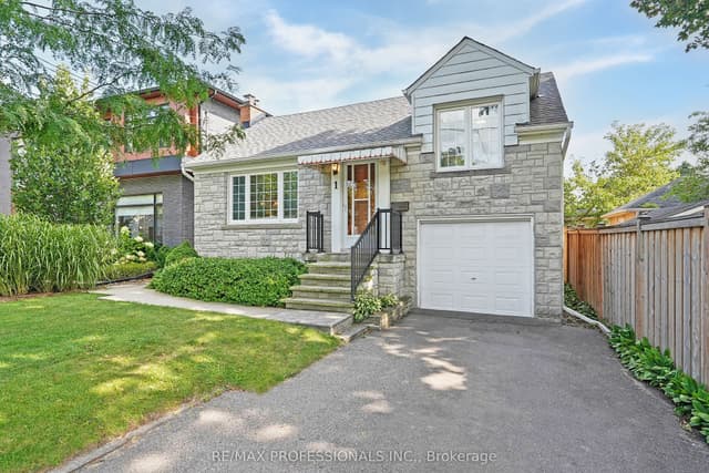 Detached at 1 Bernice Avenue, Toronto, ON M8Y 1Z5, Toronto W07
