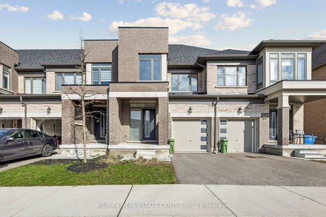 Att/Row/Townhouse at 166 Deerpath Drive 52, Guelph, ON N1K 1W6