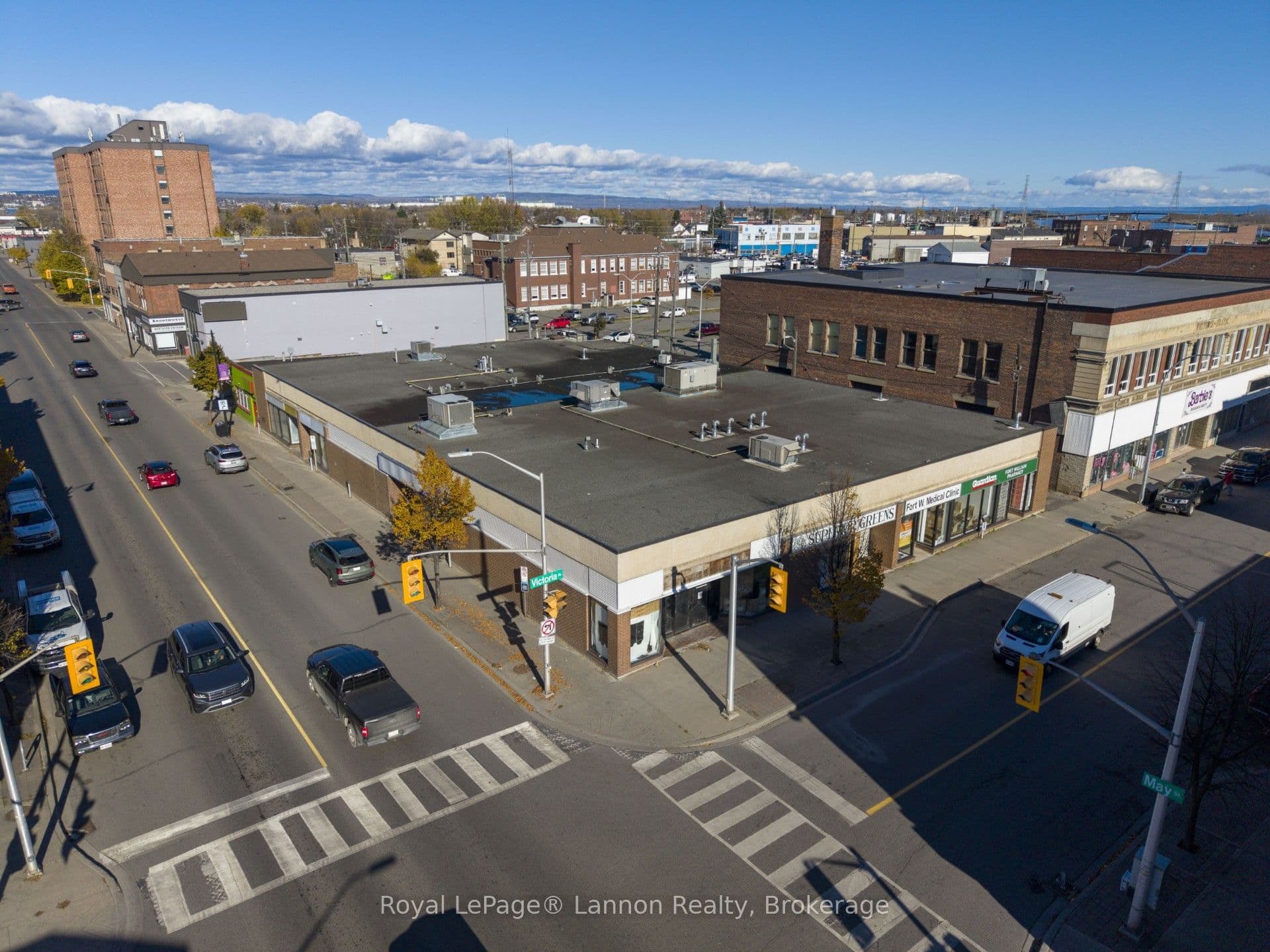 Unit F, Unit F · 421 Victoria Ave E