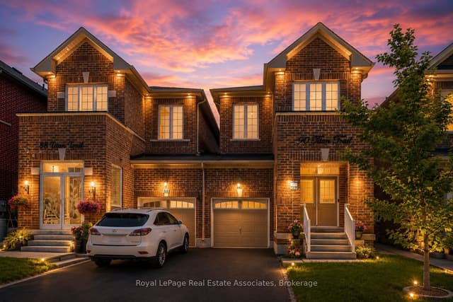 Detached at 90 Titan Trail, Markham, ON L3S 0E2