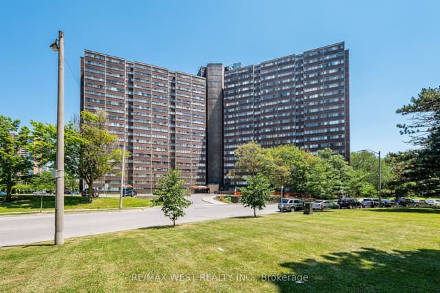 Condo Apartment at 11 Wincott Drive 1104, Toronto, ON M9R 2R9, Toronto W09