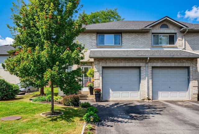 Condo Townhouse at 2 Royalwood Court 20, Hamilton, ON L8E 4Y9