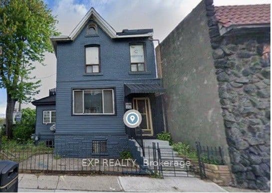 Detached at 521 Barton Street E, Hamilton, ON L8L 2Y9