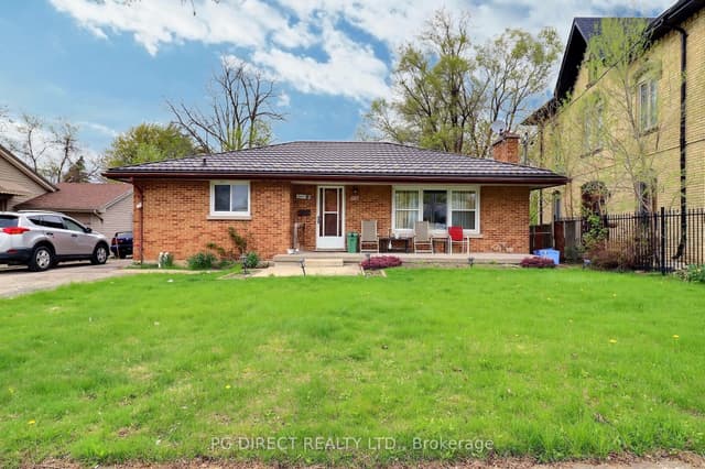 Detached at 712 Chester Street, London South, ON N6C 2K2