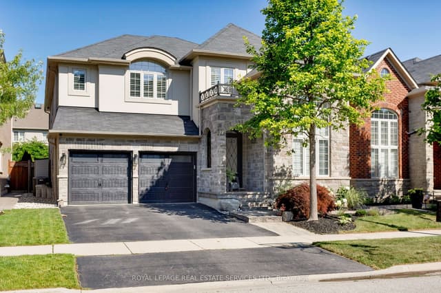 Detached at 3456 Liptay Avenue, Oakville, ON L6M 0M7
