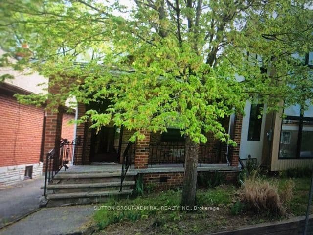 Detached at 703 Willard Avenue, Toronto, ON M6S 3S7, Toronto W02