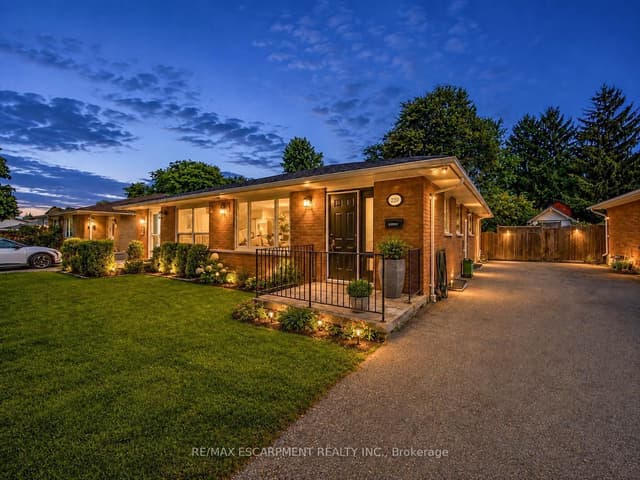 Semi-Detached at 220 CAIRN Street, London South, ON N5Z 3W7