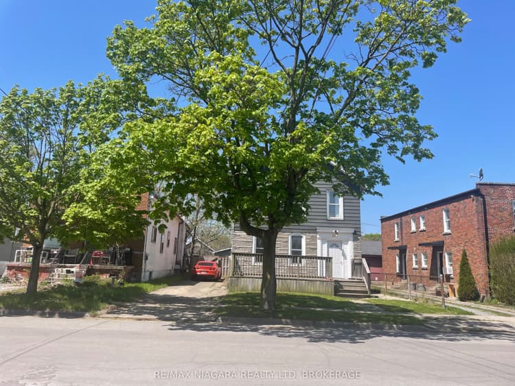 215 Mcalpine Avenue