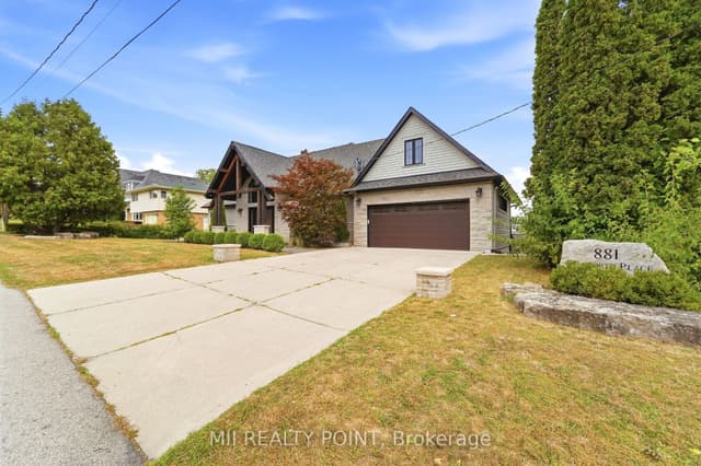 Detached at 881 Danforth Place, Burlington, ON L7T 1S1
