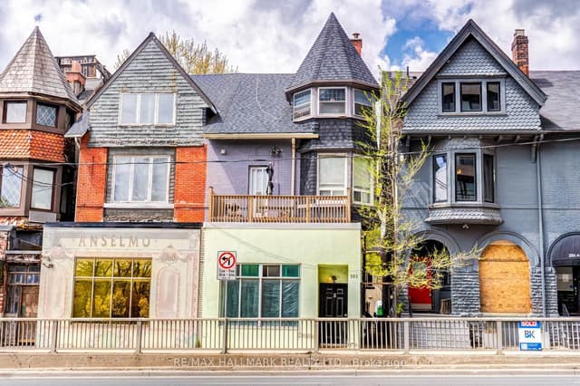 Commercial Retail at 282 Avenue Road, Toronto, ON M4V 2G7, Toronto C02