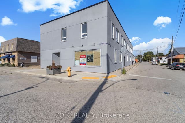 Multiplex at 206 Wellington Street Unit # 8, Chatham-Kent, ON N8A 2X9