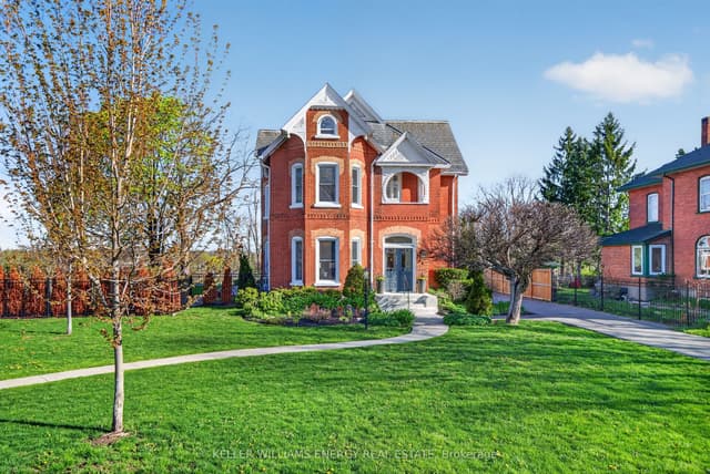 Detached at 4 Pine Street, Belleville, ON K8N 2L8