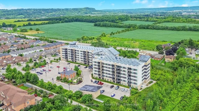 Condo Apartment at 33 Whitmer Street 301, Milton, ON L9T 8P9