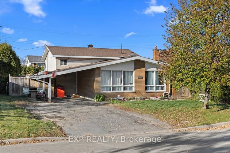 2670 Stone Crescent
