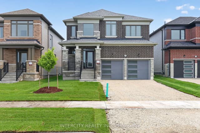 Detached at 16 Legacy Circle, Wasaga Beach, ON L9Z 0L8