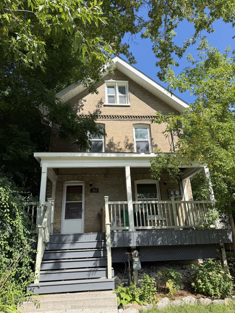 242 Dublin Street