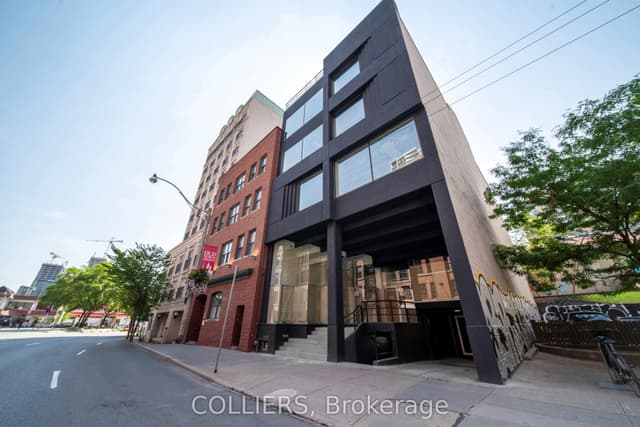 Office at 101 Richmond Street E Second Floor, Toronto, ON M5C 1N9, Toronto C08