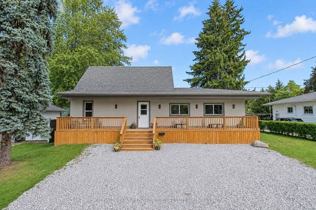 Detached at 378 Thorold Road, Welland, ON L3C 3W6