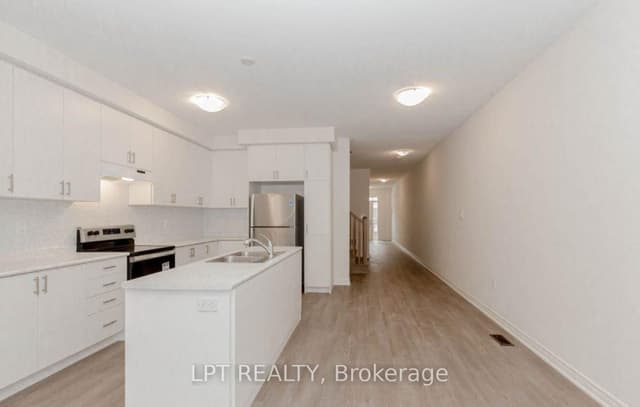 Att/Row/Townhouse at 20 Lidstone Street, Cambridge, ON N1T 0G3
