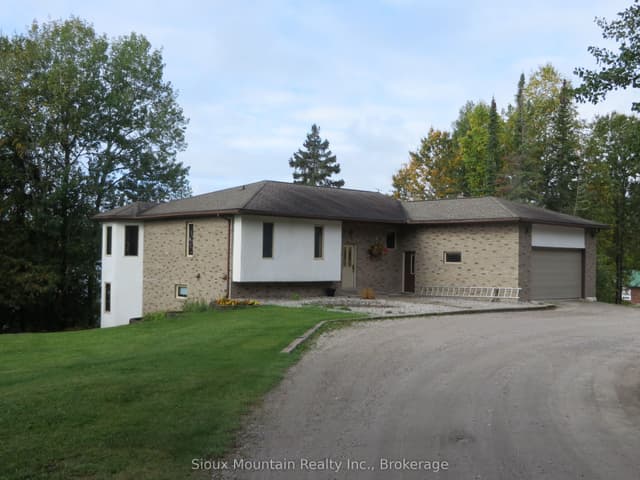 Detached at 11 Grand Trunk Pacific Trail Trail, Sioux Lookout, ON P8T 1C3