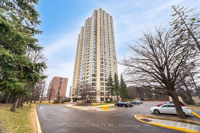 Condo Apartment at 8 Lisa Street 903, Brampton, ON L6T 4S6