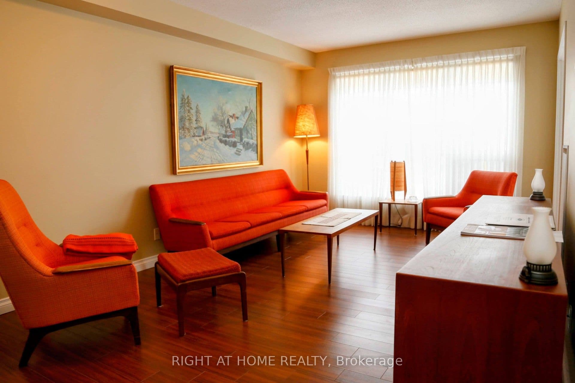 Suite 507 · Floor 5, Unit 507 · 90 Dean Ave