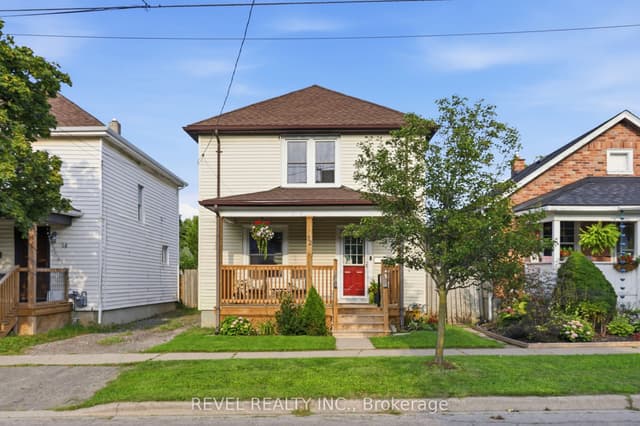 Detached at 52 Berryman Avenue, St. Catharines, ON L2R 3W9