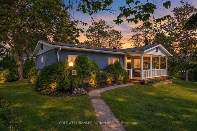 Detached at 13 Hawthorne Drive, Innisfil, ON L9S 1P7