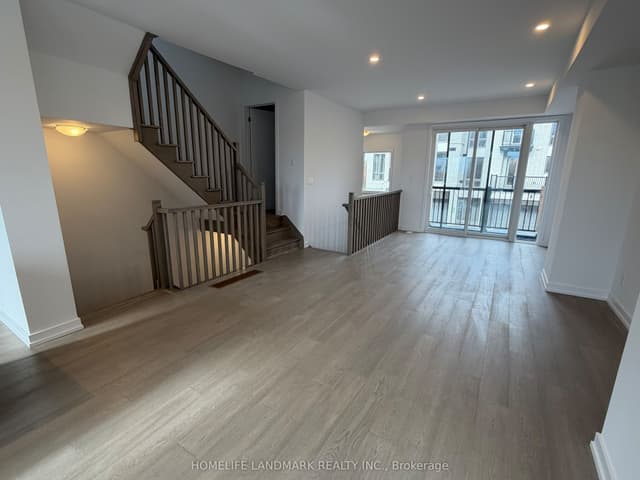 Att/Row/Townhouse at 11 Bancroft Lane, Richmond Hill, ON L4E 1M1