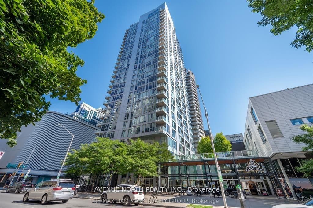 Suite 2104 · Floor 21, Unit 2104 · 179 Metcalfe St