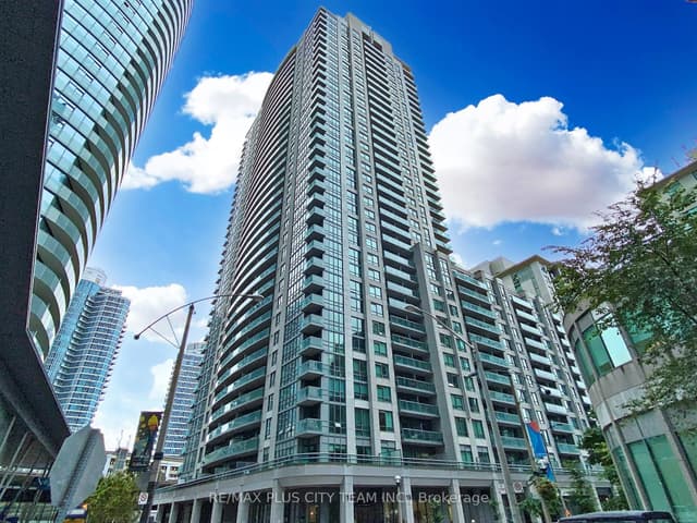 Condo Apartment at 19 Grand Trunk Crescent 1103, Toronto, ON M5J 3A3, Toronto C01
