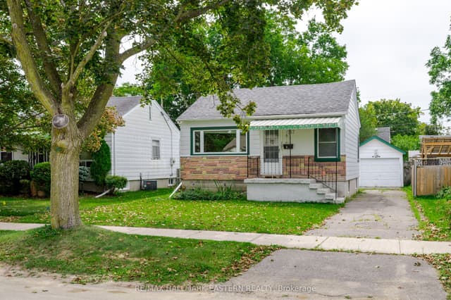 Detached at 767 Duffus Street, Peterborough, ON K9J 4K3