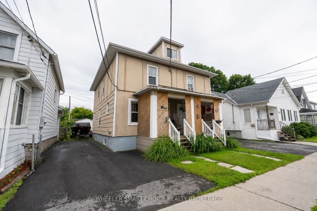 Semi-Detached at 434-436 5th Street E, Cornwall, ON K6H 2M2