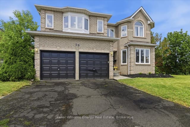 Detached at 70 Willowbrook Drive, Whitby, ON L1R 2A8