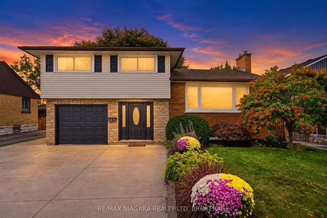 Detached at 6470 Gore Street, Niagara Falls, ON L2J 1Y1