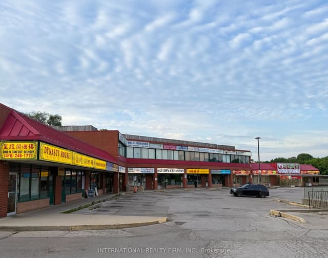 Office at 1635 Lawrence Avenue W 203, Toronto, ON M6L 3C9, Toronto W04