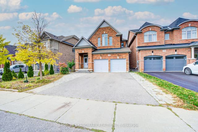 Detached at 1238 Atkins Drive, Newmarket, ON L3X 0B6