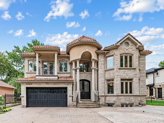 Detached at 2334 Hammond Road, Mississauga, ON L5K 1T2