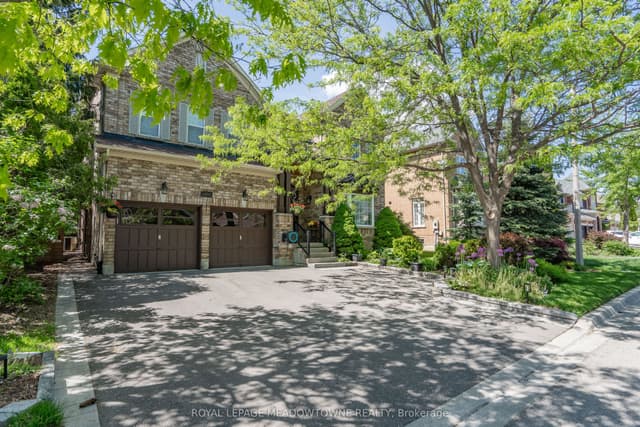 Detached at 26 Emperor Drive, Brampton, ON L6P 1X5