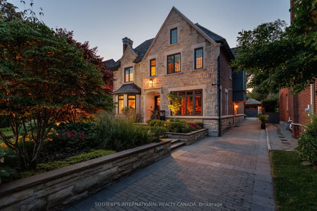 Detached at 50 Queen Marys Drive, Toronto, ON M8X 1S4, Toronto W08