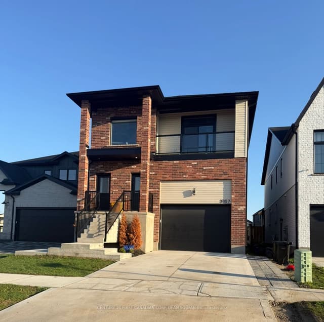 Triplex at 3857 Petalpath Way, London South, ON N6P 1H5
