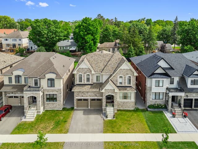 Detached at 245 Danny Wheeler Boulevard, Georgina, ON L4P 0J8