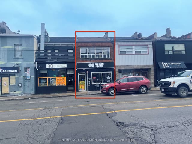 Detached at 26 Barton St. Street E, Hamilton, ON L8L 2V5