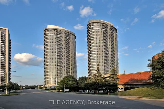 Condo Apartment at 135 Village Green Square 1015, Toronto, ON M1S 0G4, Toronto E07