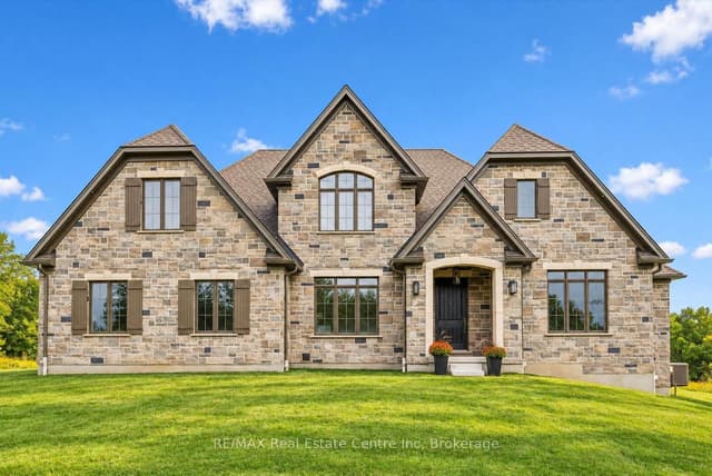 Detached at 5 PRATO VERDE Lane, Hamilton, ON N0B 2K0