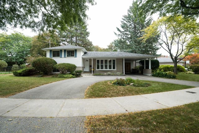 Detached at 11 Bellbury Crescent, Toronto, ON M2J 2J6, Toronto C15