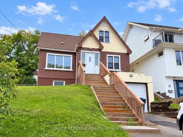 Detached at 28 Dixon Street, Thunder Bay, ON P7B 3J5