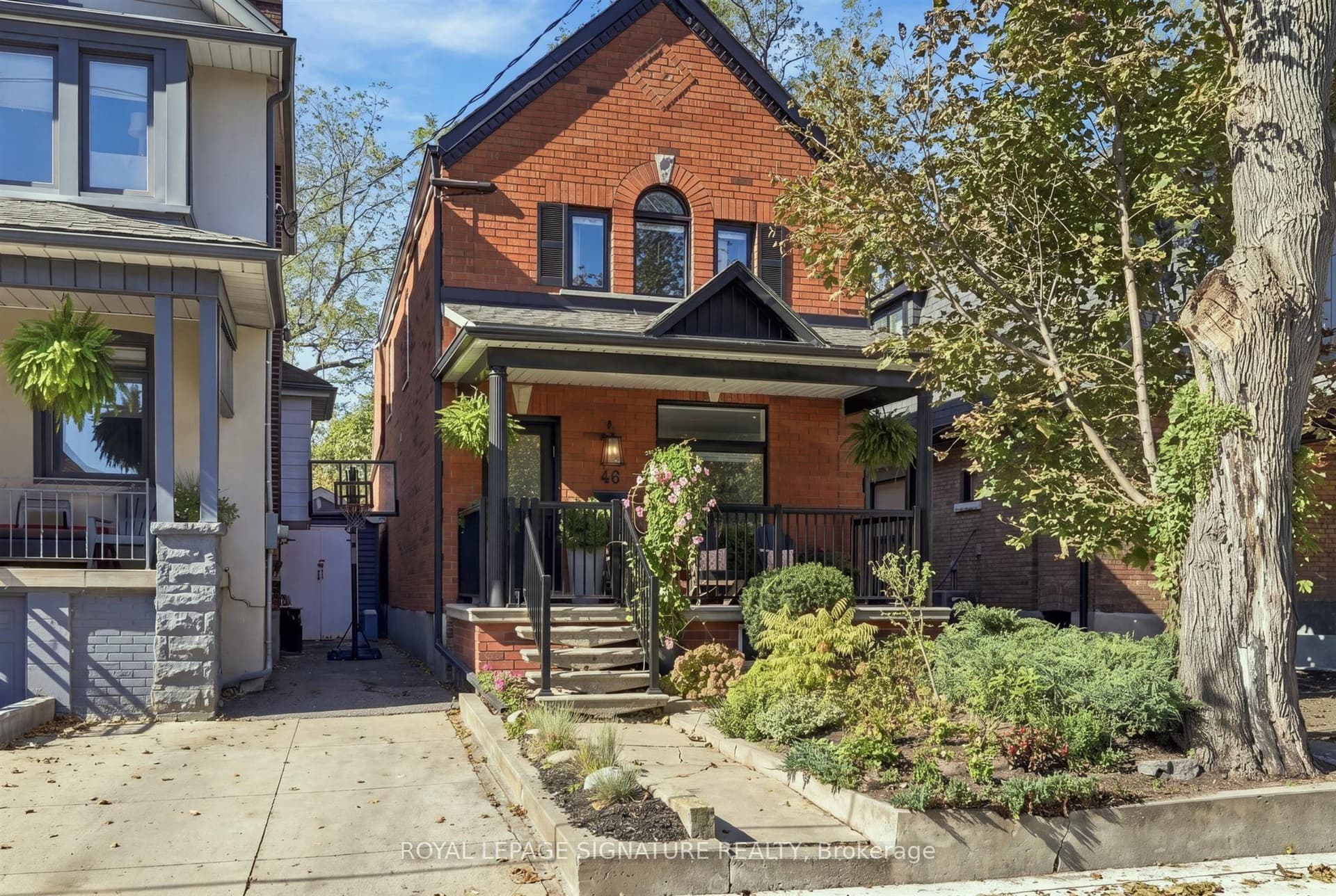 46 Hendrick Ave